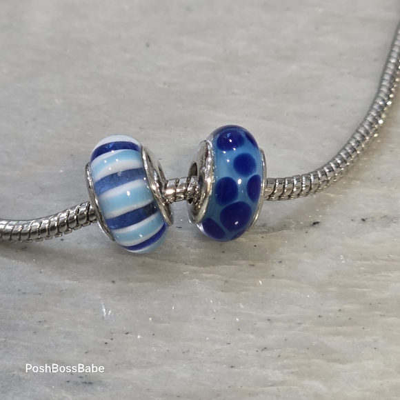 2 murano glass silver center blue beads - Picture 1 of 4